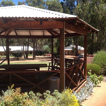 Travellers Rest Motel Mundaring Εξωτερικό φωτογραφία