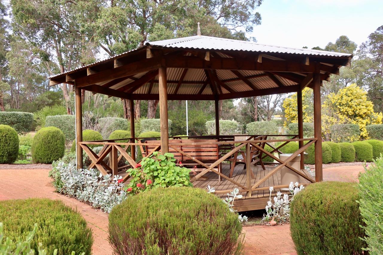 Travellers Rest Motel Mundaring Εξωτερικό φωτογραφία