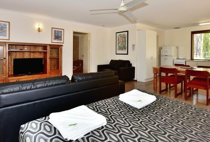 Travellers Rest Motel Mundaring Εξωτερικό φωτογραφία